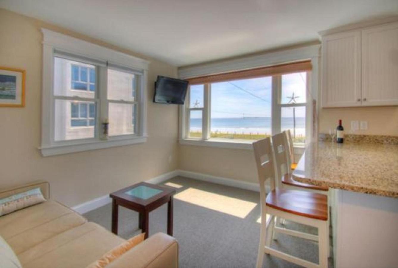 The Skylark Beach Inn 올드 오차드 비치 외부 사진