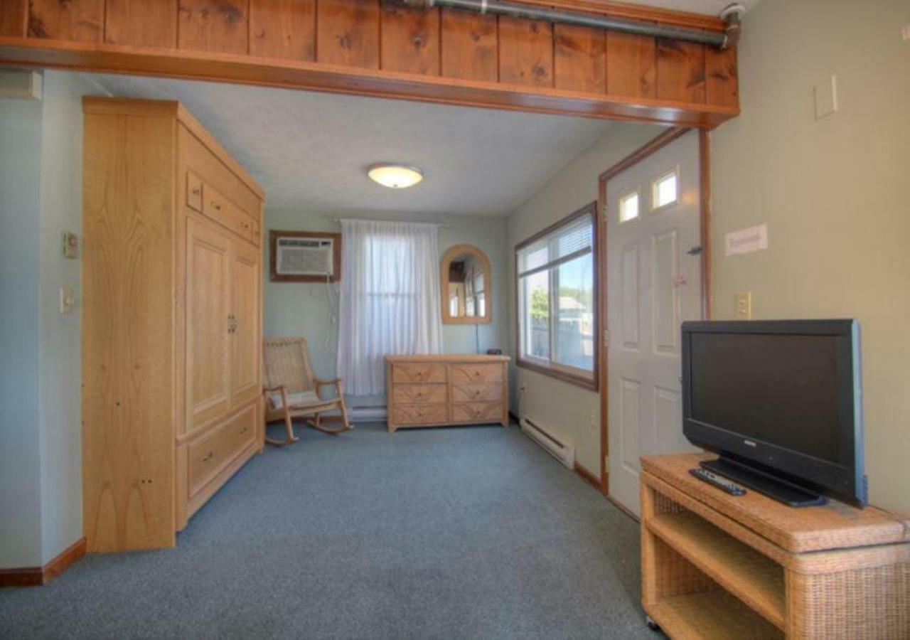 The Skylark Beach Inn 올드 오차드 비치 외부 사진