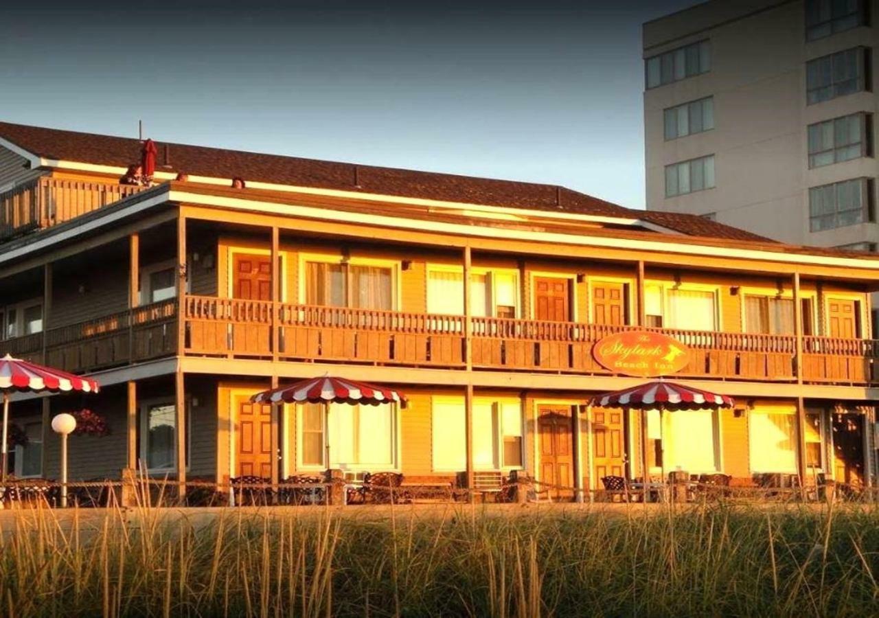 The Skylark Beach Inn 올드 오차드 비치 외부 사진
